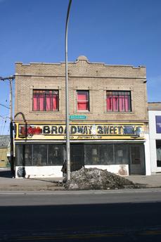 1118 Broadway: Former Gramza, then Gawel Credit Jewelers. 1928