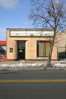 690 Fillmore Avenue: Buuilt in 1941; Designed by Bley & Lyman. Built as a branch of the Buffalo Industrial Bank, this small art moderne gem was the first drive in bank in Buffalo and only the second in the eastern US.