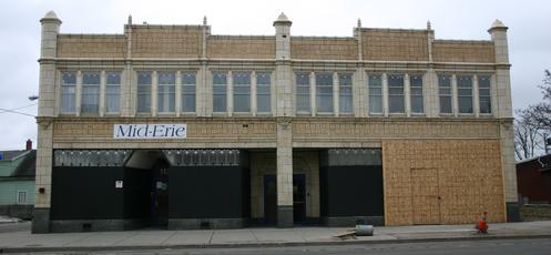 1129-1131 Broadway: This building stands out for tis terracotta and brick facade. Built for stores and professional offices for Sylvester A. Dzimian, a wallpaper dealer. Constructed in 1930.