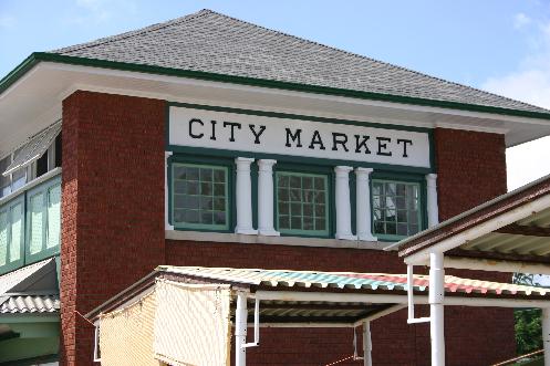 The Welland Farmers� Market has been centrally located on its present site since 1907. The current building was constructed in 1922. The market features over 60 vendors that include seasonal farmers and year round butchers, bakers, cheese shoppes, fish and poultry stands.